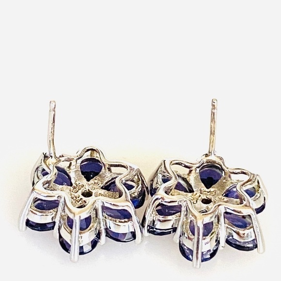 925 Sterling Silver Flower Crystal Earrings - Picture 3 of 8